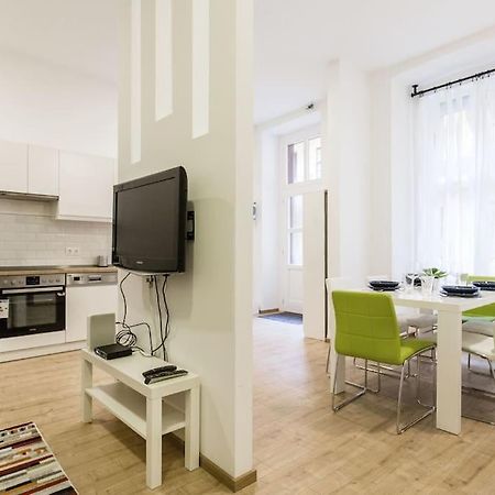 Designer Dream Home In The Ruin Bar District W A/C Βουδαπέστη Εξωτερικό φωτογραφία